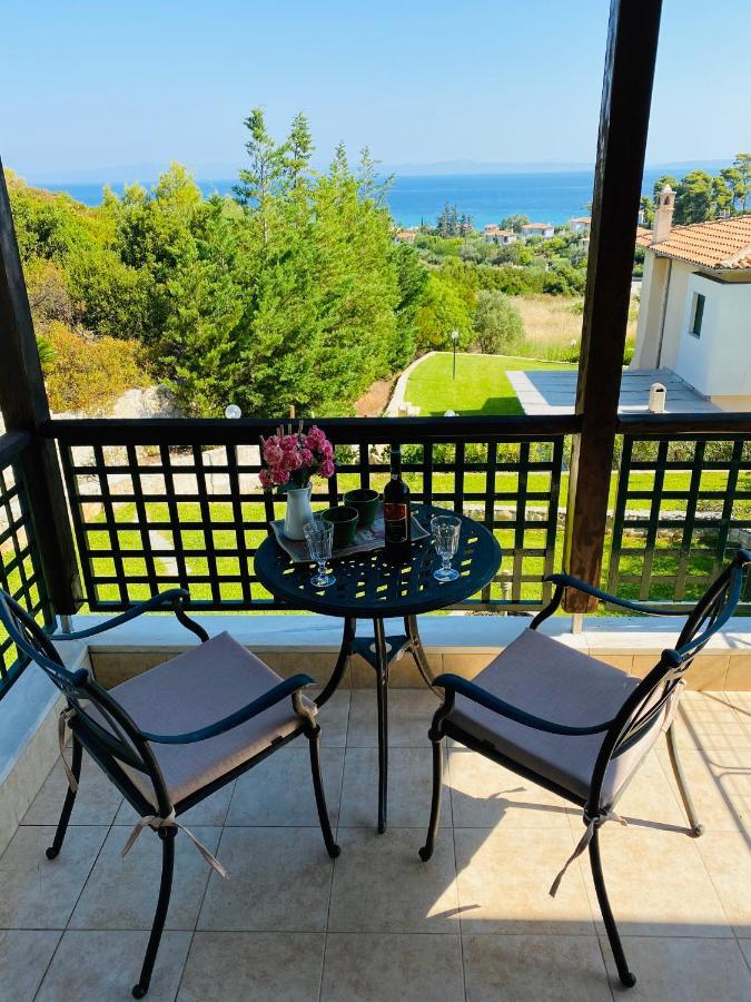 Detached Villa With Sea View Hanioti Bagian luar foto